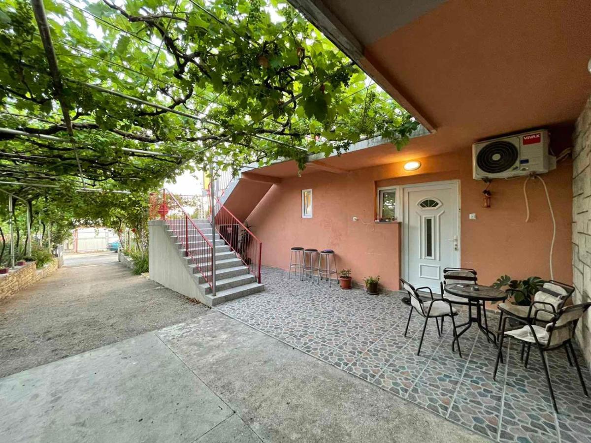 Apartmani Miro Trebinje Exterior photo